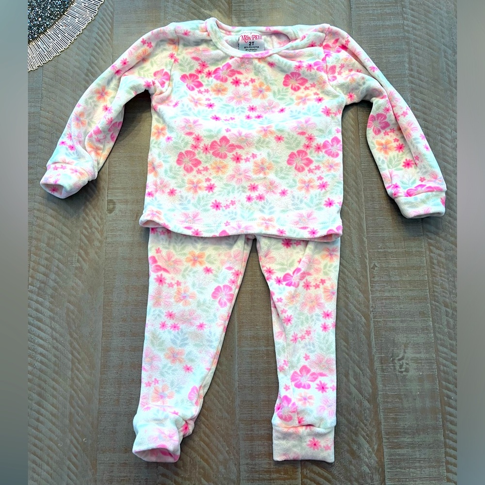 Mom Petit Floral Velour Pink Toddler Pajama Set